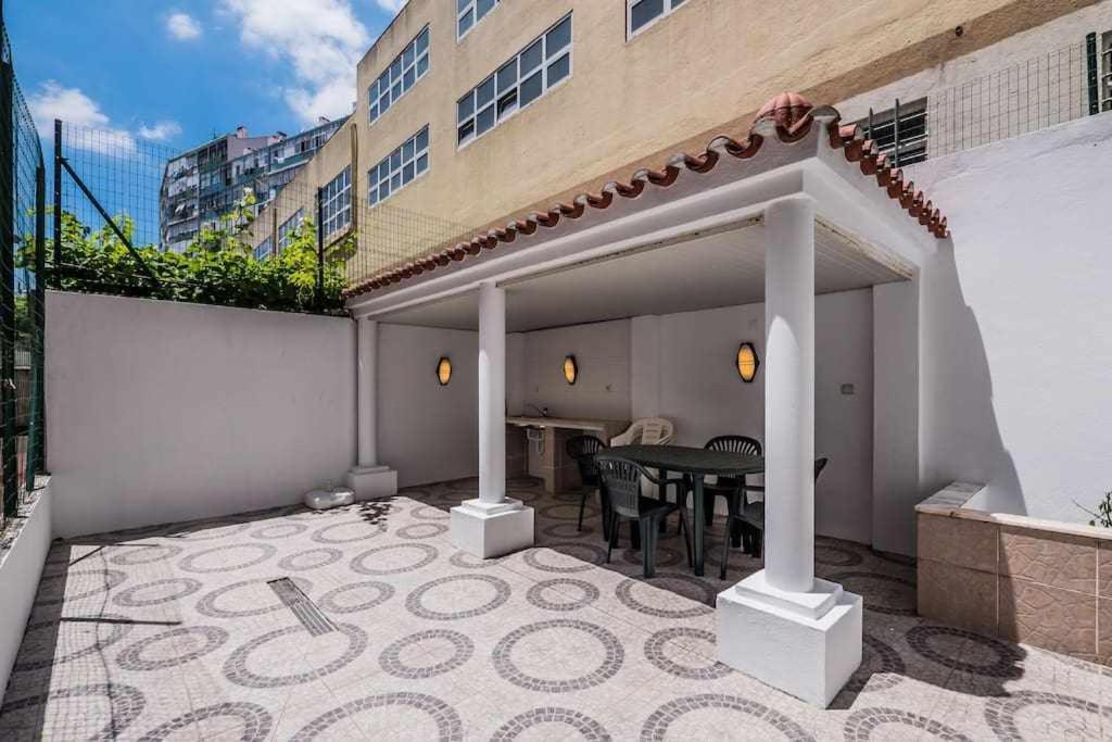 Apart Lisboa Confortavel 2 Quartos Com Terraco 오디벨라스 외부 사진