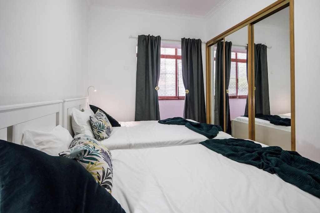 Apart Lisboa Confortavel 2 Quartos Com Terraco 오디벨라스 외부 사진